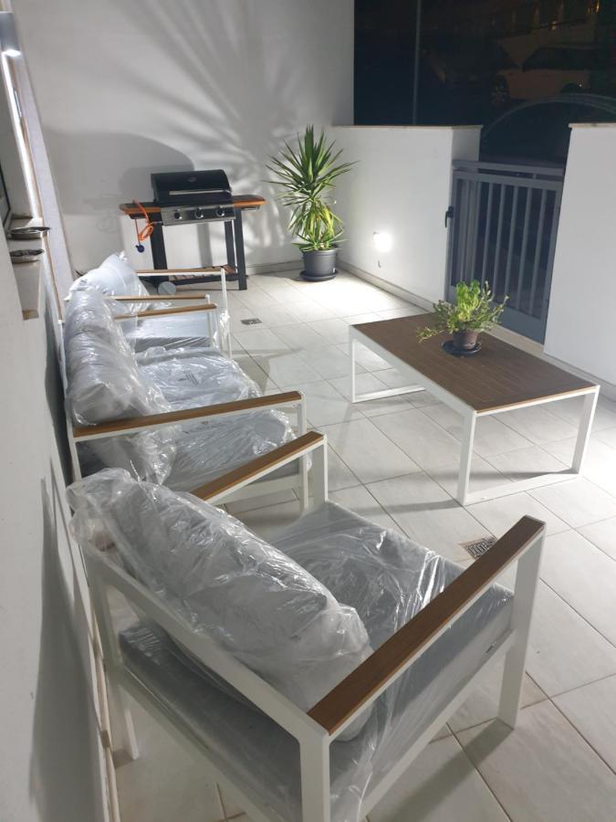 A New Ground Floor Maisonette - Mellieha Bay Is-Sellum Exteriör bild