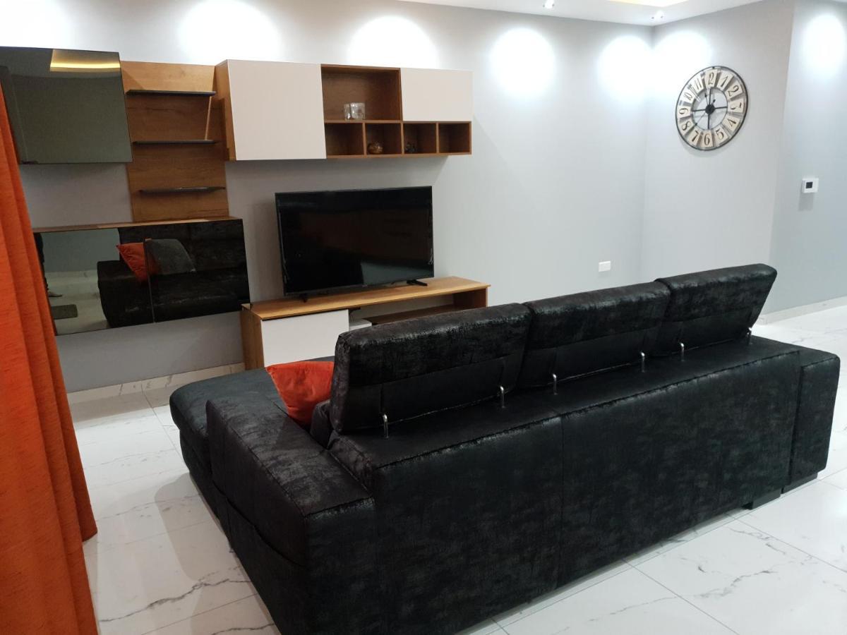 A New Ground Floor Maisonette - Mellieha Bay Is-Sellum Exteriör bild