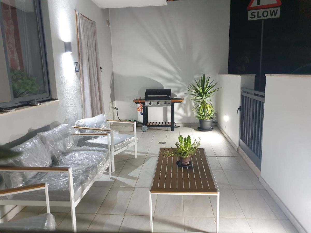 A New Ground Floor Maisonette - Mellieha Bay Is-Sellum Exteriör bild
