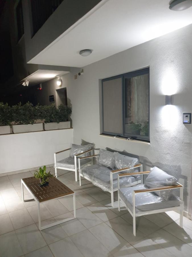 A New Ground Floor Maisonette - Mellieha Bay Is-Sellum Exteriör bild